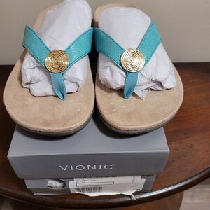 Vionic  Hilda Flip Flops Sandals Thongs 7 Wide